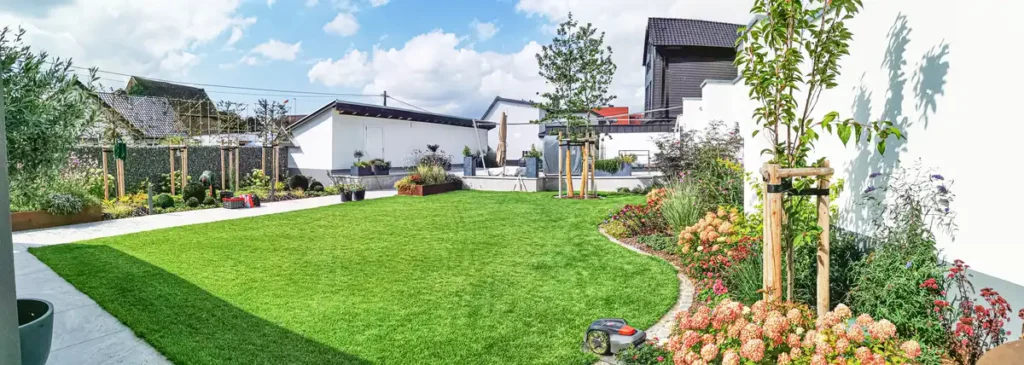 rundum Galabau GmbH – Professionell gestalteter und gepflegter Garten